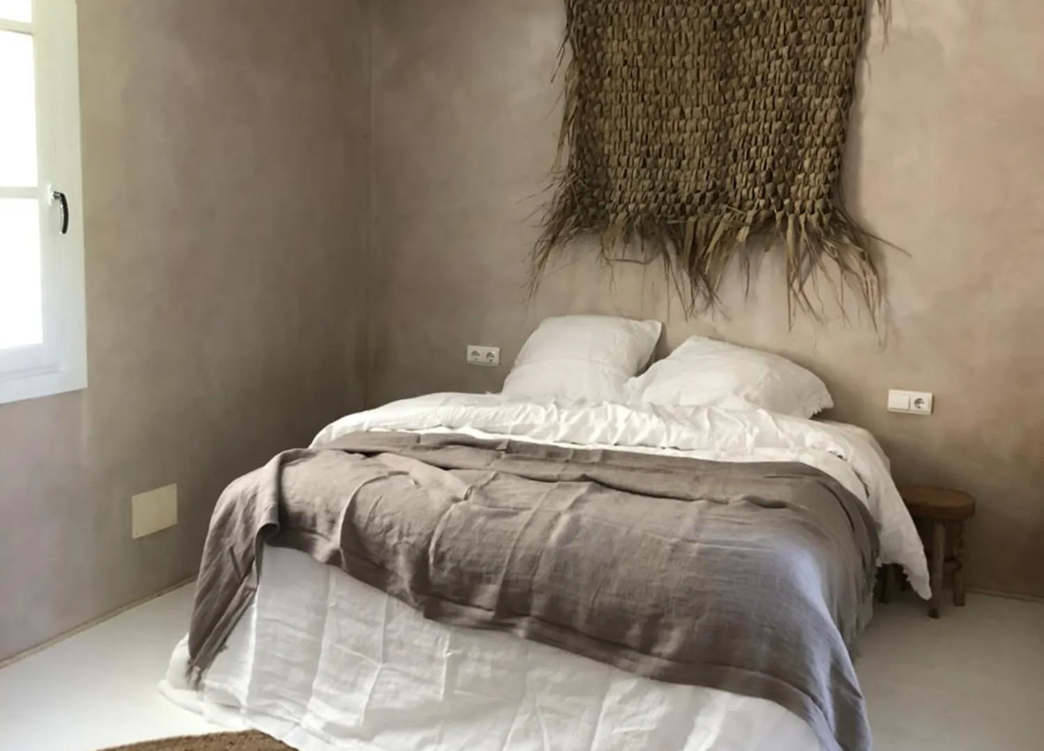 The4Elements Bed & Breakfast Monda 0*,  Spain