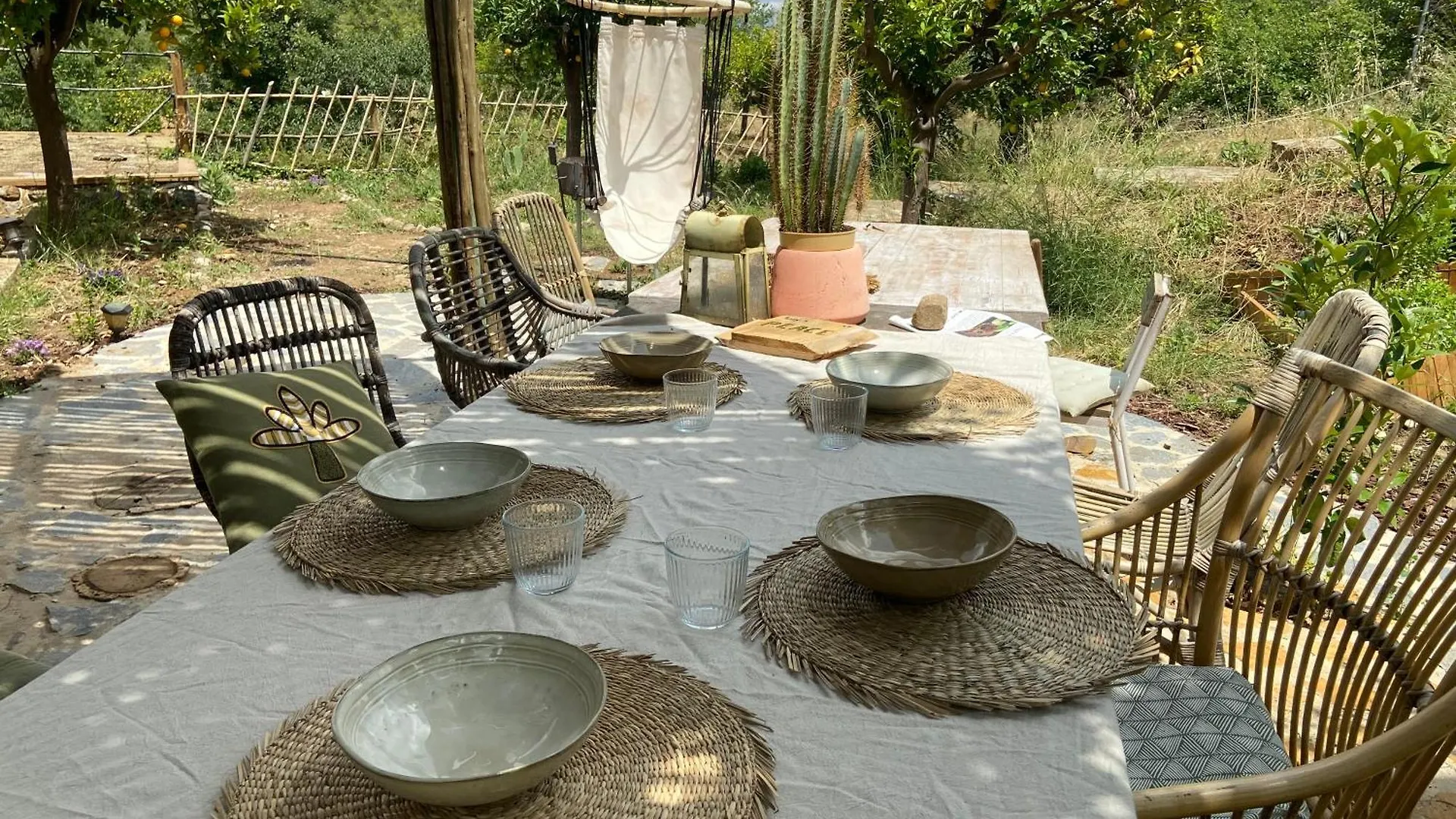 The4Elements Bed & Breakfast Monda 0*,  Spain